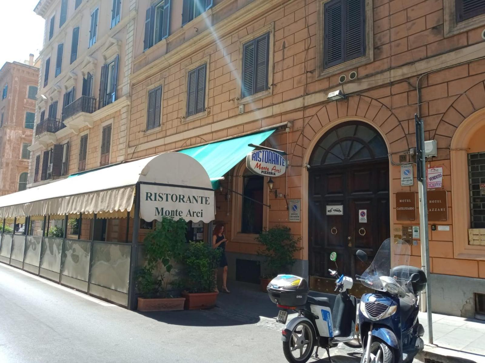 Hotel Raynova Rom Exterior foto